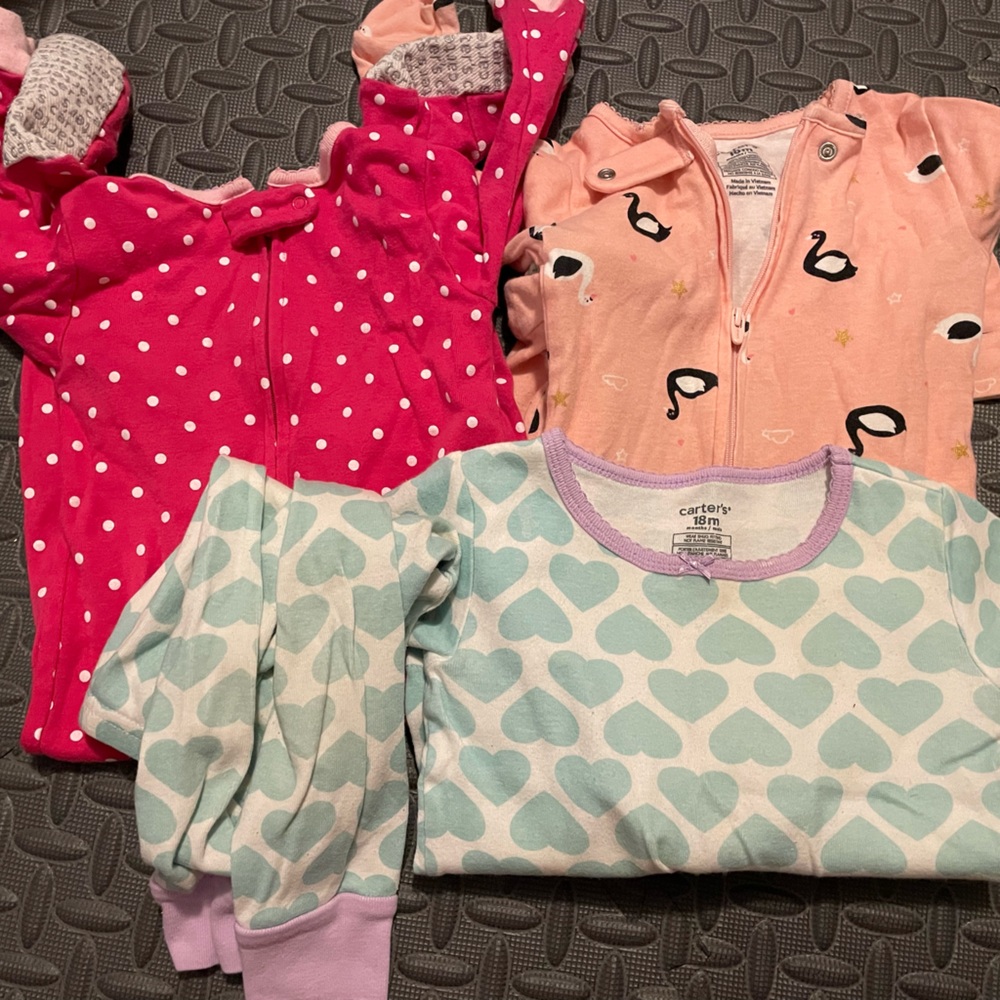 Bundle of 3 Carters Pajamas- Size 18m